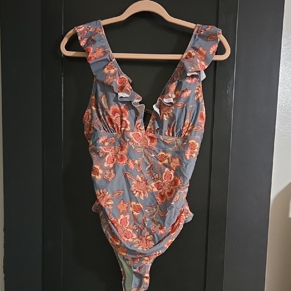 Cuspshe One Piece Swimsuit